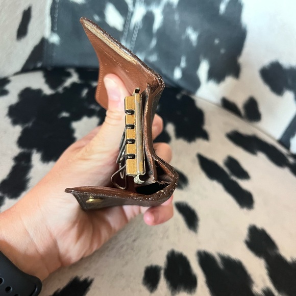 #119 RA0053 Louis Vuitton Monogram Brown Four Key Holder - Picture 11 of 14